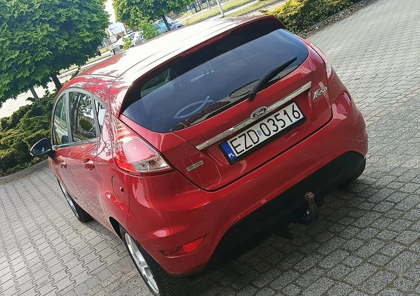 Ford Fiesta cena 29900 przebieg: 132000, rok produkcji 2015 z Lipsk małe 254